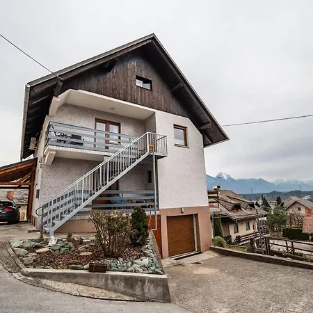 Apartment Quiet And Sunny With Balcony - Two Bedroom With Balcony